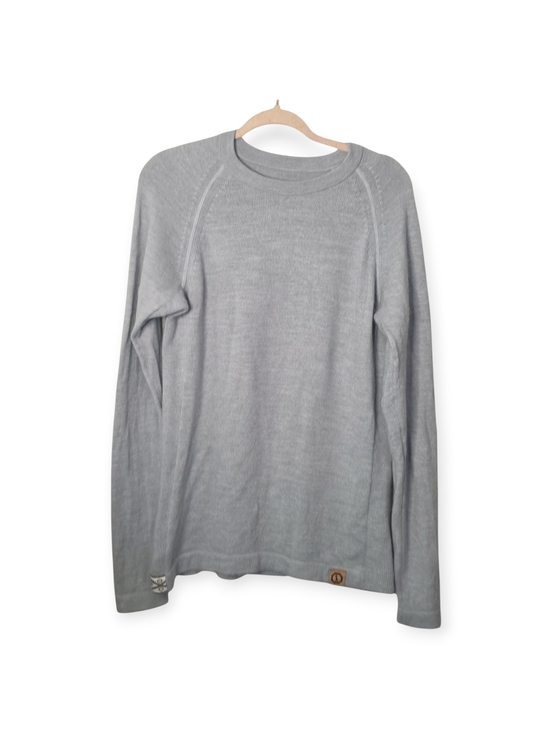 PAKA Other - Mens PAKA The Original Crew in grayish blue, size medium